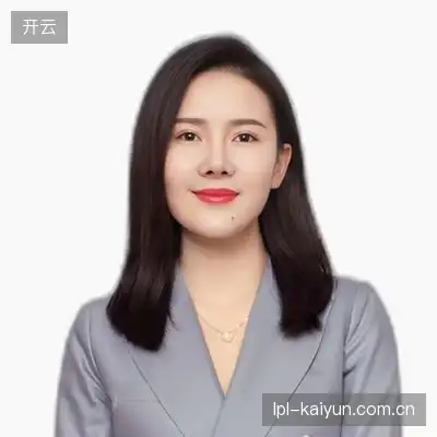 常铭